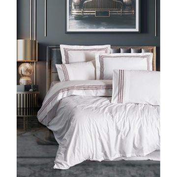 Lenjerie de pat albă din bumbac ranforcé pentru pat dublu/extinsă 240x220 cm Red Heritage Lines – Mila Home Luxury