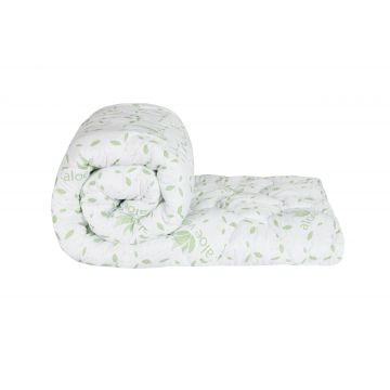 Pilota matlasata Aloe Confort Somnart, 200x220 cm, 500 g, microfibra, iarna, foarte groasa Pilota matlasata Aloe Confort Somnart, 200x220 cm, 500 g, microfibra, iarna, foarte groasa