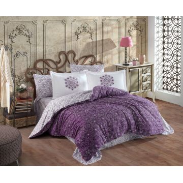 Lenjerie de pat dubla, L'essentiel Maison, Marcella, Liliac / Alb Lenjerie de pat dubla, L'essentiel Maison, Marcella, Liliac / Alb