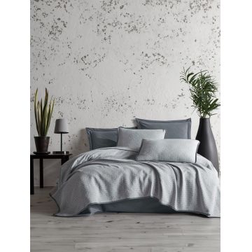 Set cuvertura de pat dubla 3 piese, L'essentiel Maison, Silvano, Gri Set cuvertura de pat dubla 3 piese, L'essentiel Maison, Silvano, Gri