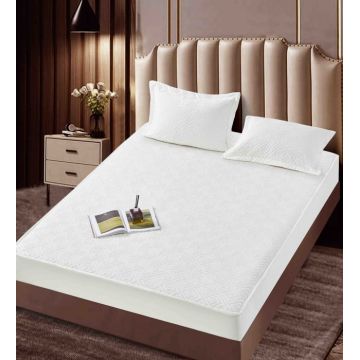 Husa matlasata tip topper din catifea, 160x200cm + 2 fete de perna 50x70cm - Alb