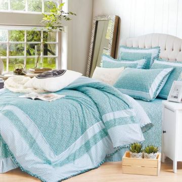 Lenjerie cu Broderie si Volanase Gustave, 4 Piese (Finet)