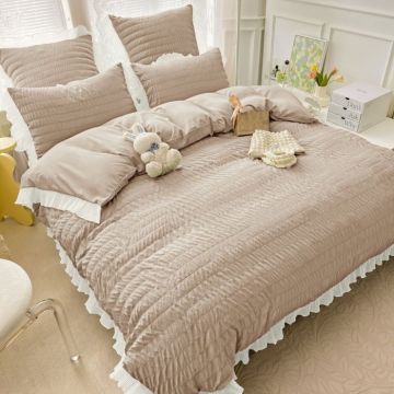 Lenjerie Pat Dublu 6 Piese Bumbac Finet Creponat Uni cu Volanase Elegante