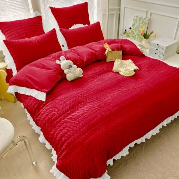 Lenjerie Pat Dublu 6 Piese Bumbac Finet Creponat Uni cu Volanase Elegante