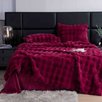 Lenjerie Pat Dublu 6 Piese, Super Pufoasa, din Blanita Artificiala de Iepure