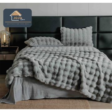 Lenjerie Pat Dublu 6 Piese, Super Pufoasa, din Blanita Artificiala de Iepure