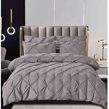 Lenjerie Pat Dublu Brodata cu Pliuri ,   6 Piese, Bumbac Finet, Cearceaf Elastic