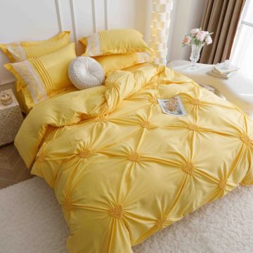 Set Lenjerie Pat Dublu 6 Piese din Bumbac Soft Touch ,   Pliuri Brodate cu Inimioare