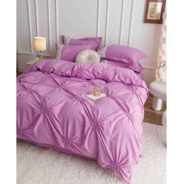 Set Lenjerie Pat Dublu 6 Piese din Bumbac Soft Touch ,   Pliuri Brodate cu Inimioare