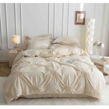 Set Lenjerie Pat Dublu 6 Piese din Bumbac Soft Touch ,   Pliuri Brodate cu Inimioare