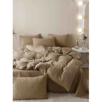 Set Lenjerie Pat Dublu 6 Piese din Jacquard Finetat, Lux si Confort