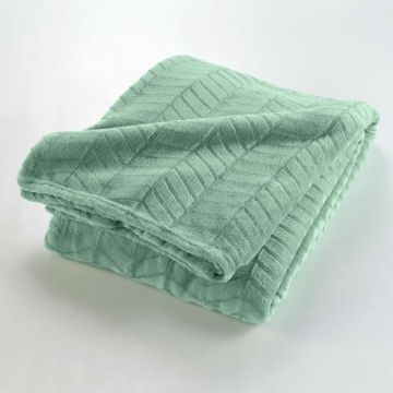Cuvertură verde-deschis din microflanel 180x220 cm Arya – douceur d'intérieur
