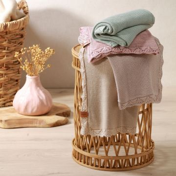 Paturica tricotata Babyono 167401 din fibre de bambus roz 75x100 cm