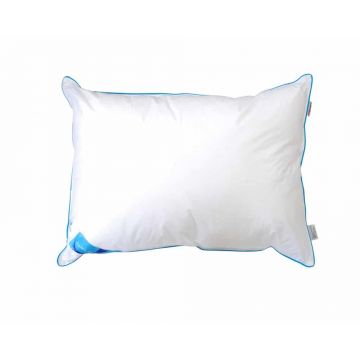 Perna Green Future Life Nanofibra 70x70 cm, nanofibra, husa bumbac, alb