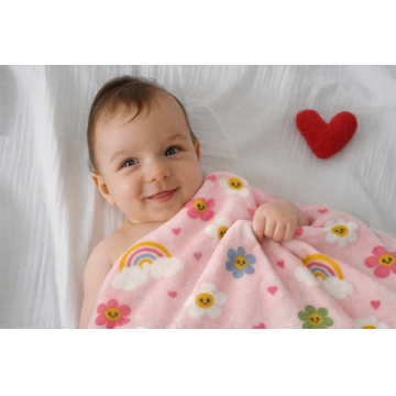 Paturica groasa fleece pentru bebelusi 90x70 cm Twindeco Curcubeu