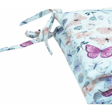 Set lenjerie de patut 3 piese Kerstin Fluturasi cu husa de pilota 120x90 cm,fata de perna 40x60 cm si aparatoare laterala 180x30 cm,din bumbac,inchidere cu fermoar
