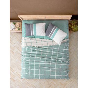 Set cuvertura de pat dubla Pique, 4 piese, 220x240 cm, 100% bumbac, Cotton Box, Square, menta Set cuvertura de pat dubla Pique, 4 piese, 220x240 cm, 100% bumbac, Cotton Box, Square, menta