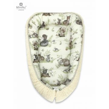 Cosulet bebelus MimiNu pentru dormit Baby Cocoon 75x55 cm cu doua fete Ecru Calm Forest Natural