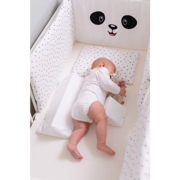 Suport de dormit Bubaba pentru bebelusi cu husa din bumbac alb