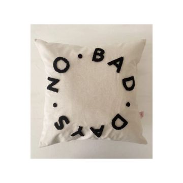 Față de pernă 45x45 cm No Bad Days – Oyo home