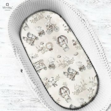MimiNu - Cearceaf cu elastic pentru landou, carucior si cosulet, Dimensiune 80x35 cm, Din bumbac certificat Oeko Tex Standard 100, Design, Zoo on Bikes Beige
