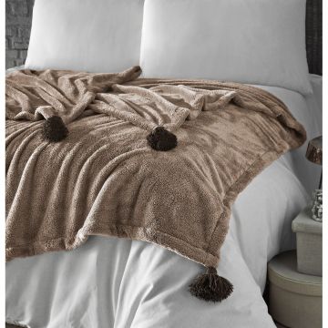 Cuvertură maro din micropluș pentru pat dublu 200x220 cm Pufffy – Mijolnir