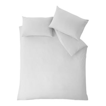 Lenjerie de pat albă pentru pat de o persoană 135x200 cm So Soft – Catherine Lansfield