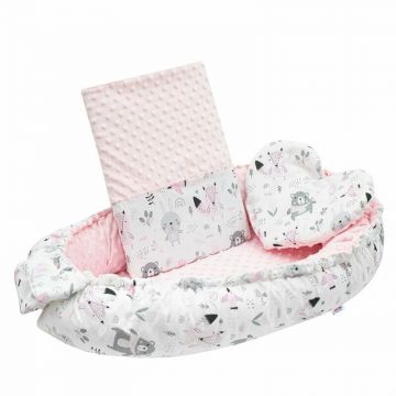 Set 3 piese New Baby Luxury Baby Nest cu paturica si pernuta in forma de inima Minky Bears Pink