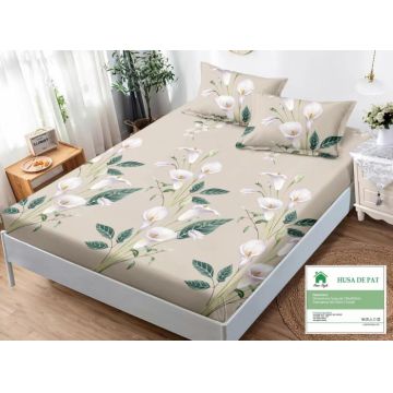 Husa de pat cu elastic 180x200 din Bumbac Finet + 2 Fete de Perna - Crem Cu Crini