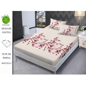 Husa de pat cu elastic 180x200 din Bumbac Finet + 2 Fete de Perna - Crem Cu Magnolii