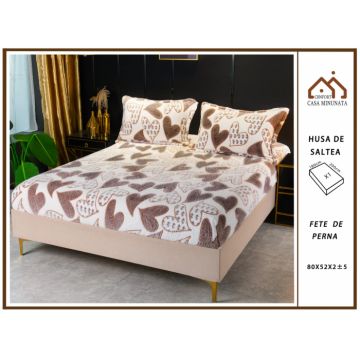 Husa de pat cu elastic cocolino + 2 Fete de Perna, Brown Hearts