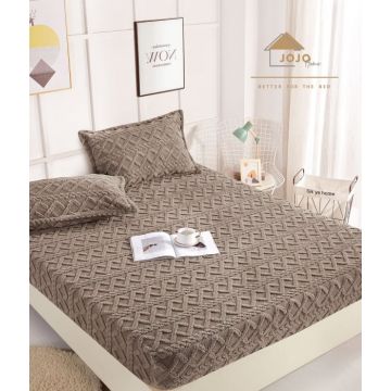 Husa de pat cu elastic cocolino Tip Tricotaj + 2 Fete de Perna - Maro