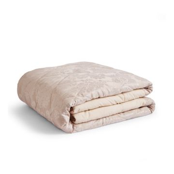 Cuvertură bej matlasată din damasc 240x260 cm Damask Jacquard – Catherine Lansfield