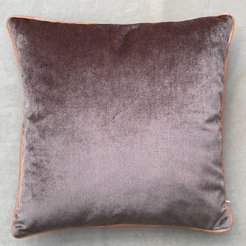 Husa de perna, Lavender Ash Velvet Pillow Cover, 43x43 cm, Polipropilena, Lavandă / Pulbere Husa de perna, Lavender Ash Velvet Pillow Cover, 43x43 cm, Polipropilena, Lavandă / Pulbere