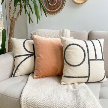 Set fete de perna, Mithra Candy Pillow Set Cover, Bumbac, Roz / Pudra / Bej / Gri Set fete de perna, Mithra Candy Pillow Set Cover, Bumbac, Roz / Pudra / Bej / Gri