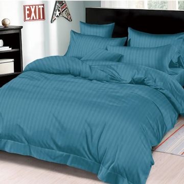 Lenjerie Damasc cu elastic 180x200 Premium Albastru (Finet) Lenjerie Damasc cu elastic 180x200 Premium Albastru (Finet)