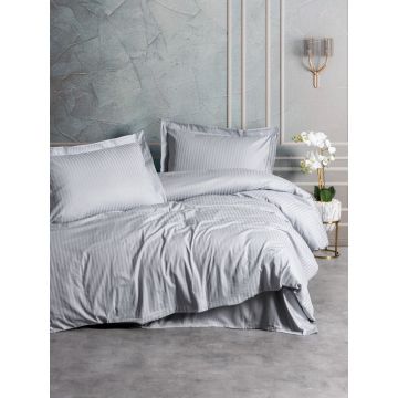 Lenjerie de pat gri deschis din bumbac satinat pentru pat dublu, extinsă 240x220 cm Stripe – Mijolnir